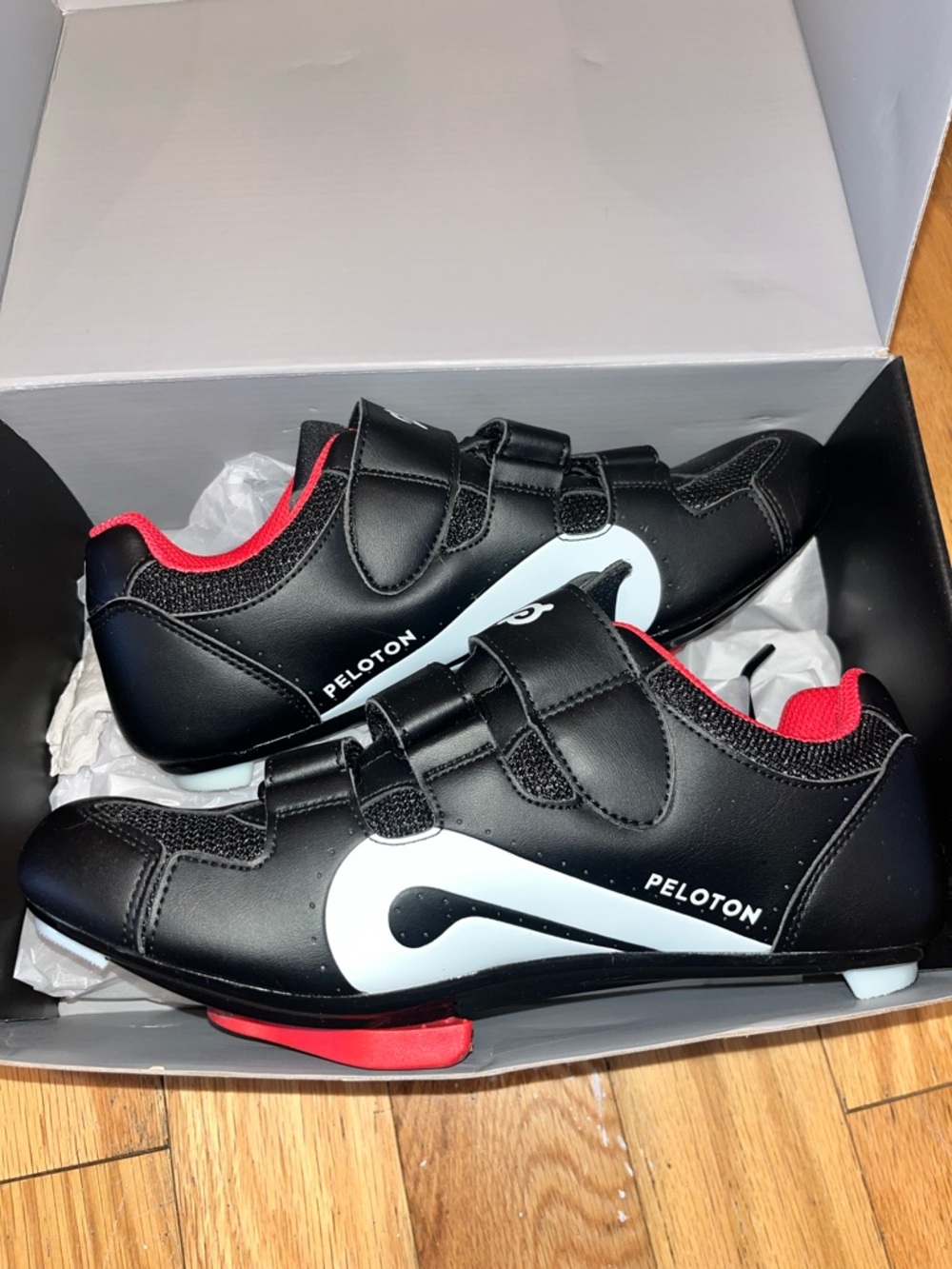 Peloton Cycling Shoes - Picture 3 of 5